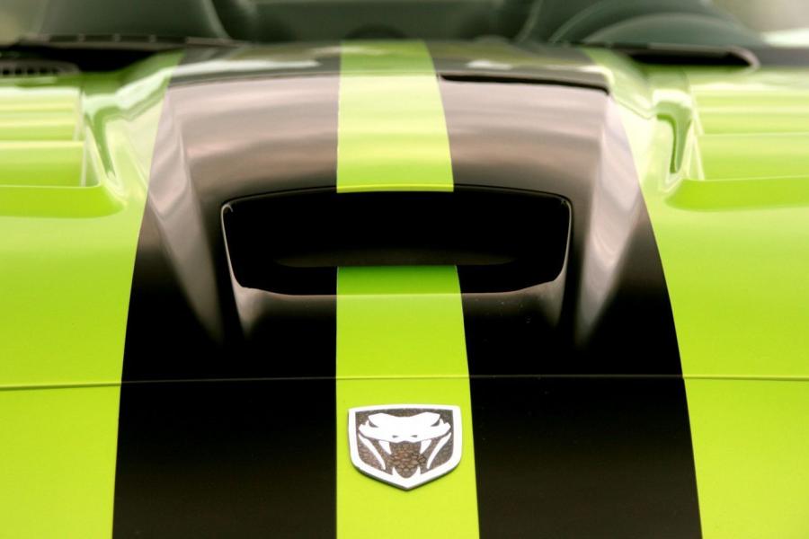 Детали экстерьера Dodge Viper SRT10 Roadster 2007 года  (фото 21 из 57)